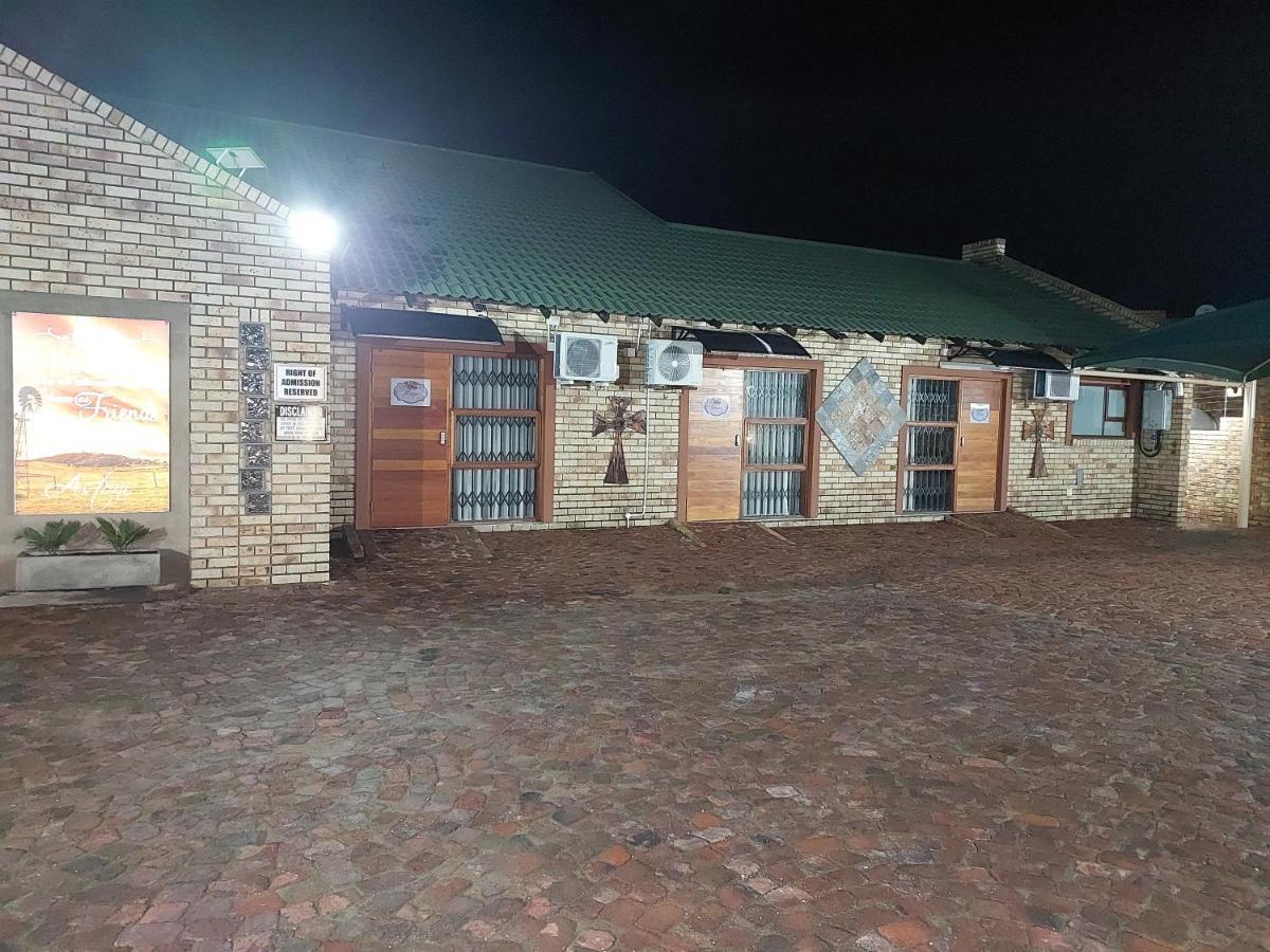 Twins Guest House Astoni Vanderbijlpark Luaran gambar
