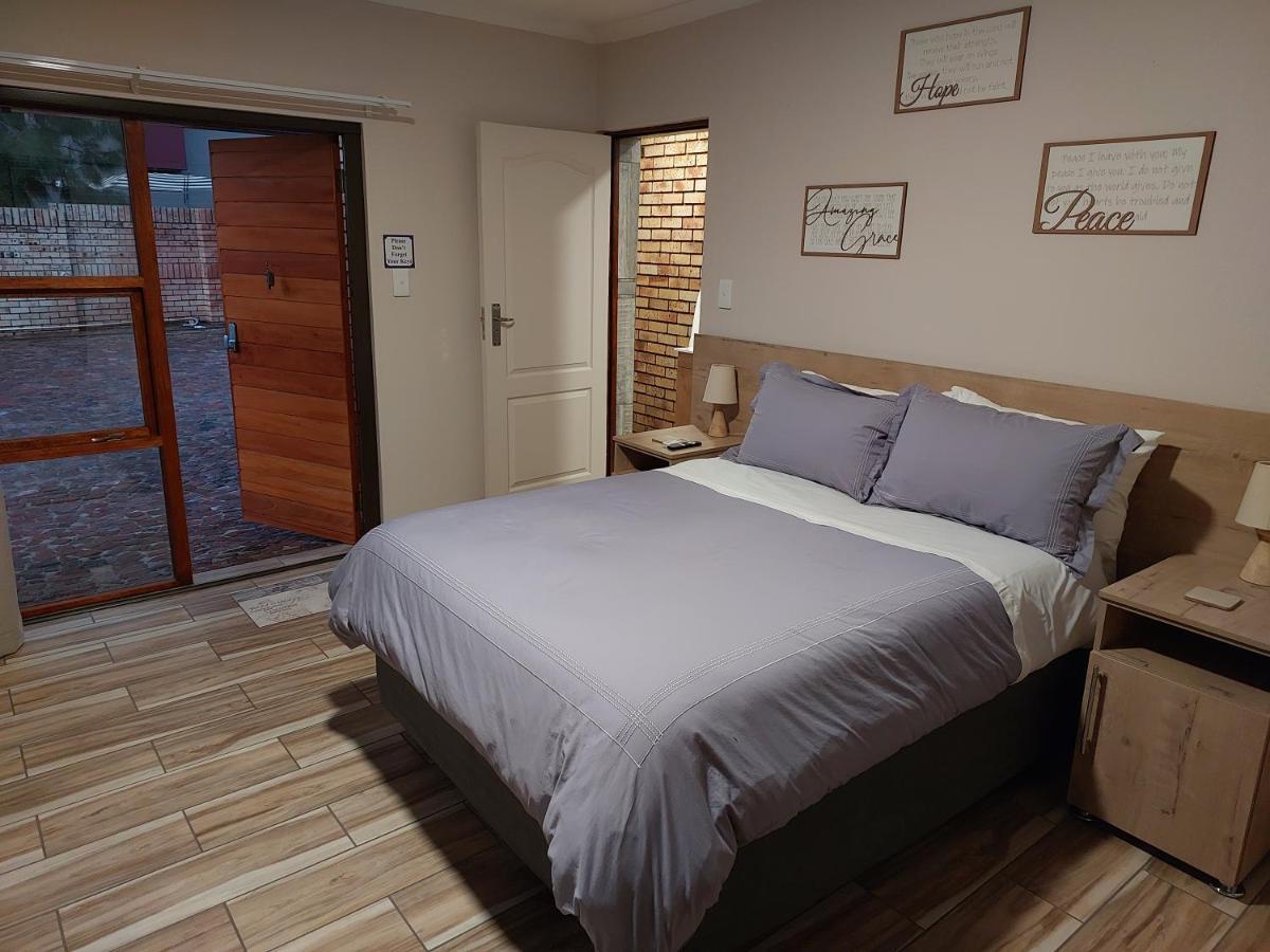 Twins Guest House Astoni Vanderbijlpark Bilik gambar
