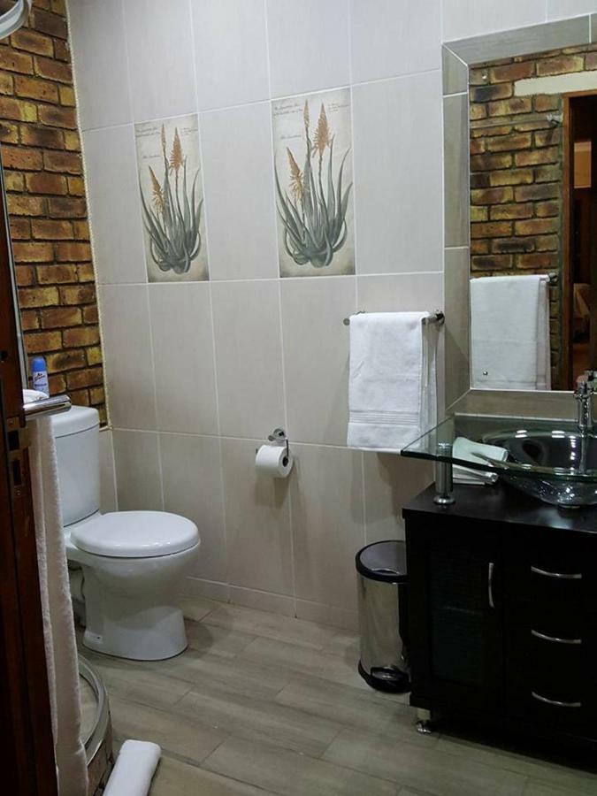 Twins Guest House Astoni Vanderbijlpark Luaran gambar